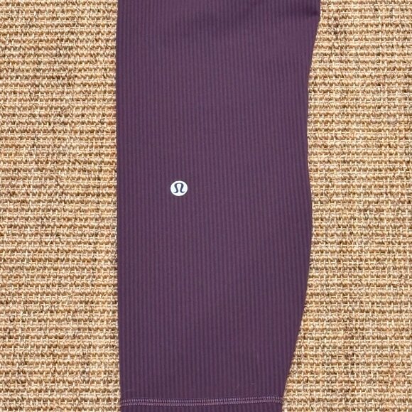 Lululemon wunder train HR ribbed tights 25” Grape Thistle Sz 8 - Picture 3 of 3
